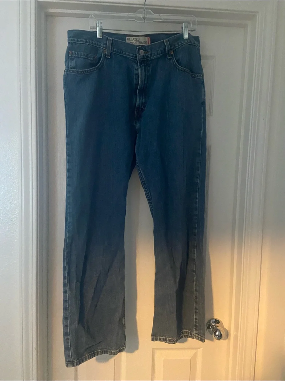 Levi's Relaxed Fit Jeans in Dark Blue